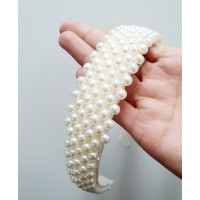Tiara Plastica Forrada Com Tecido Pérolas - TII0481